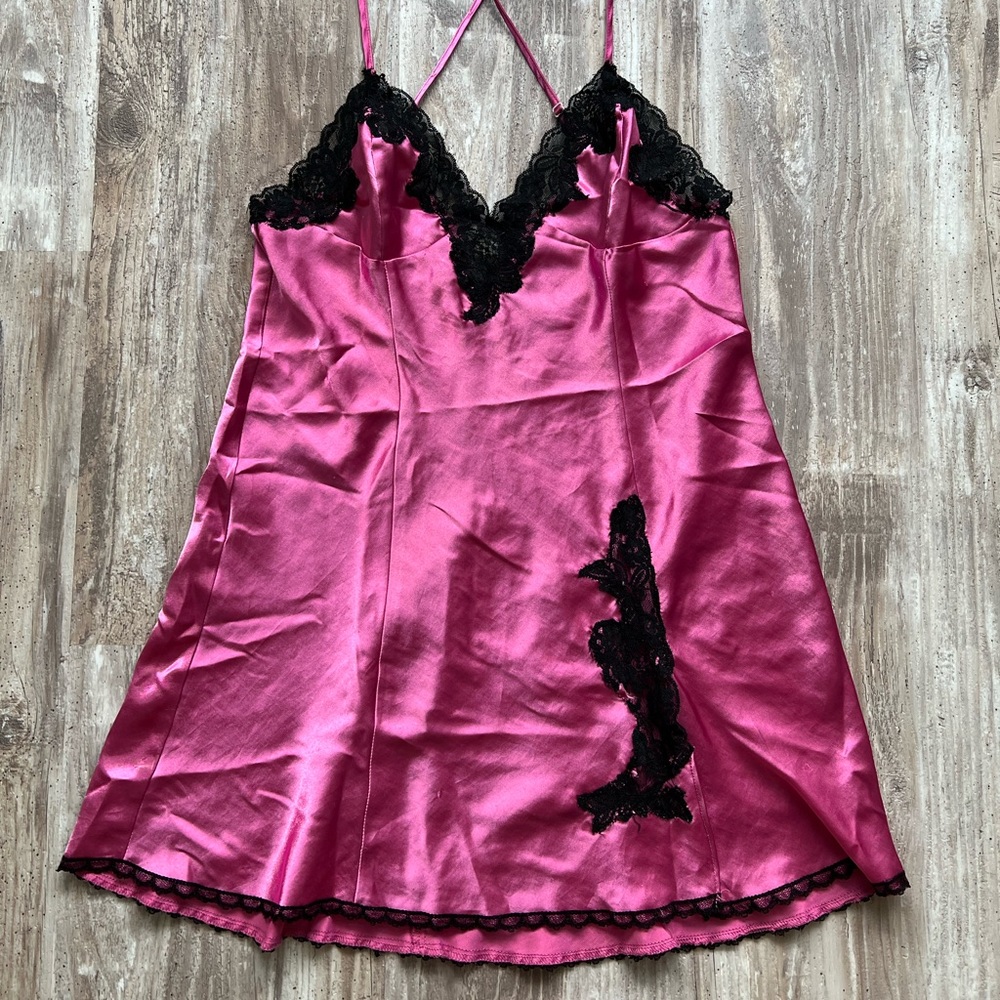 Fredrick’s- XS pink/black silk nightgown